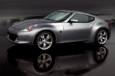 2010_nissan_370z_fr.jpg