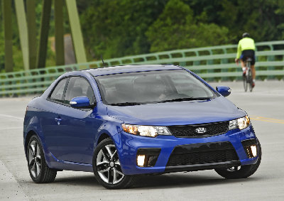 2010_kia_forte_koup_new_7.jpg