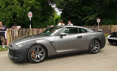 spy_shots_nissan_gt_r_at_goodwood_wcf10.jpg